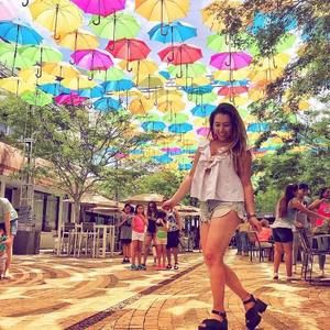 Meet your Posher, Valentina